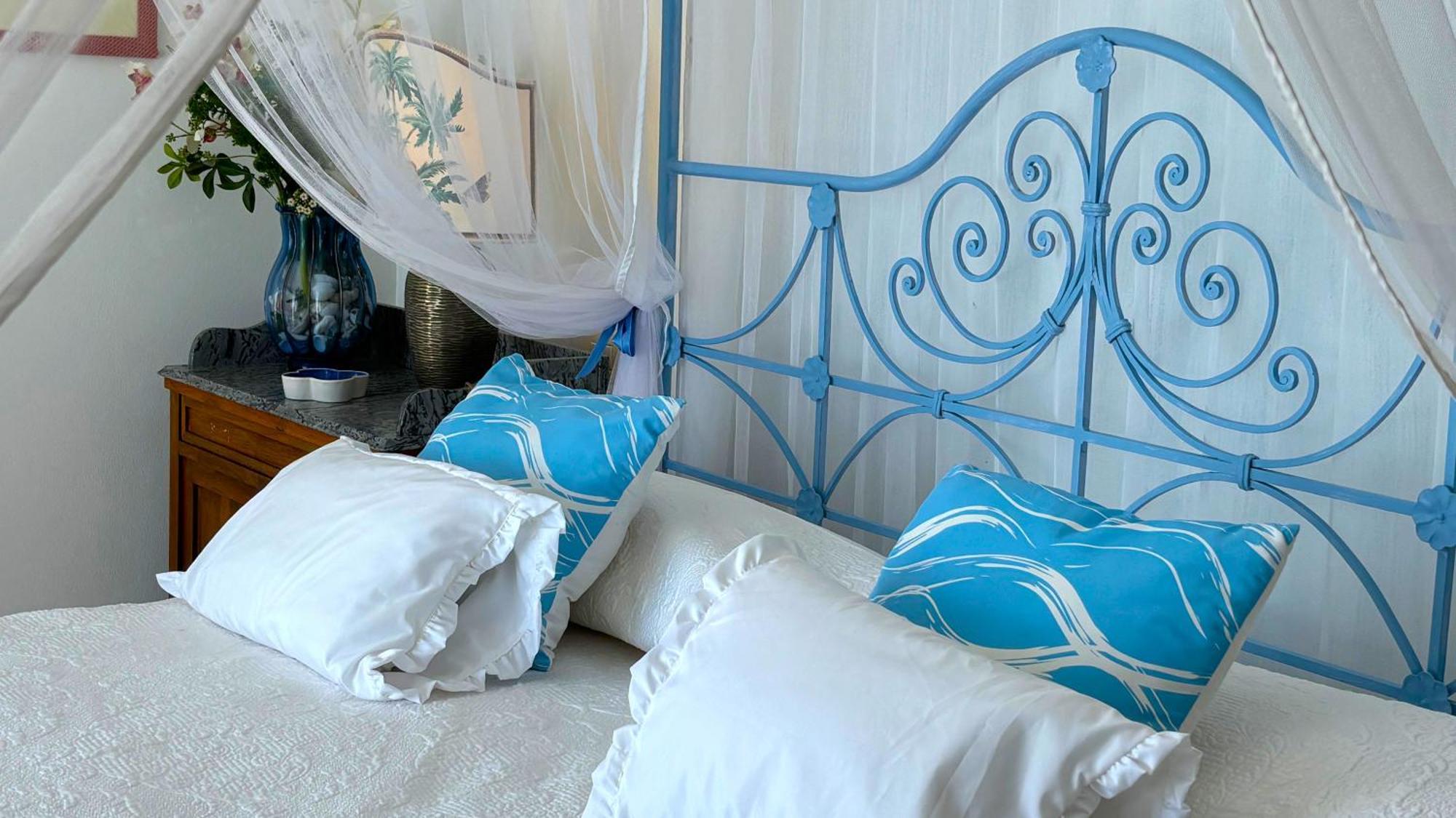 Dolcevita Cliff Private By Klabhouse - Adults Only Bed & Breakfast English Harbour