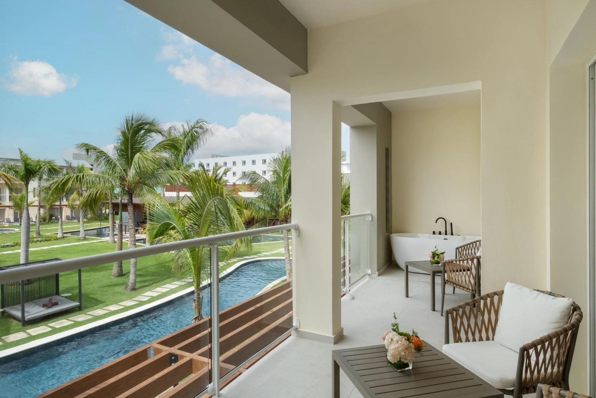 Dreams Royal Beach (adults Only)