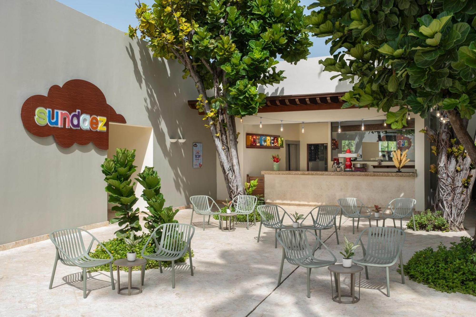 Dreams Royal Beach (adults Only) Resort Punta Cana