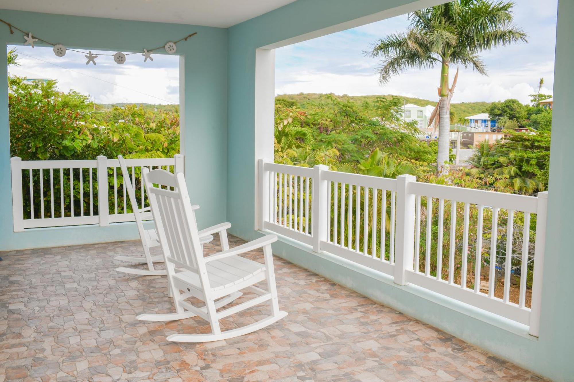 Island Charm Culebra & *