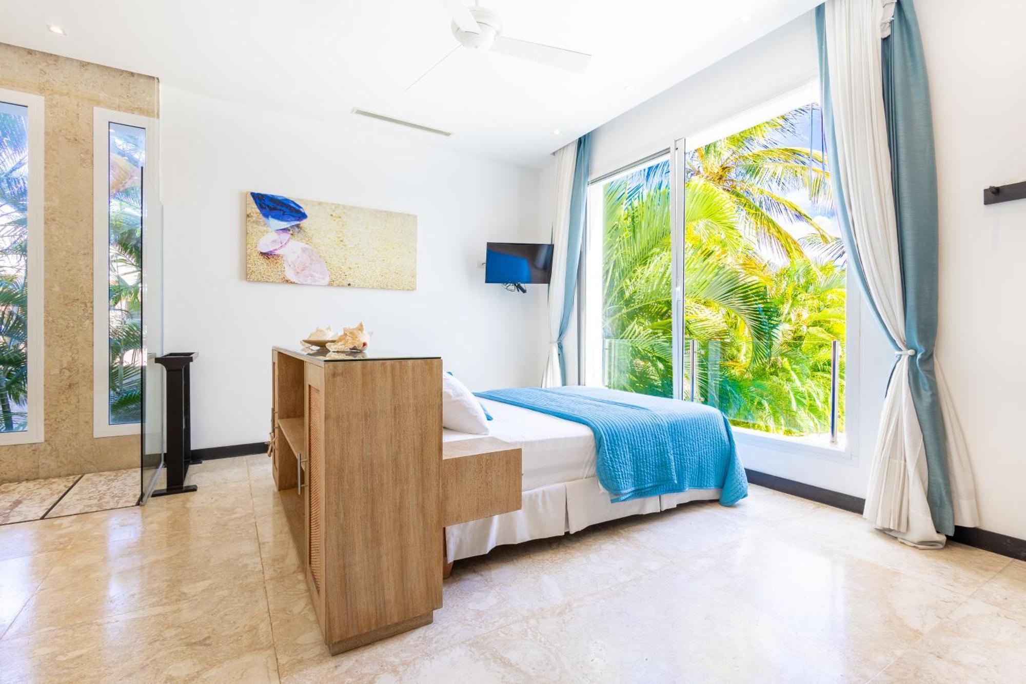 Luxury In - Exclusive Waterfall With Private Pool, Bbq, Maid, Golf