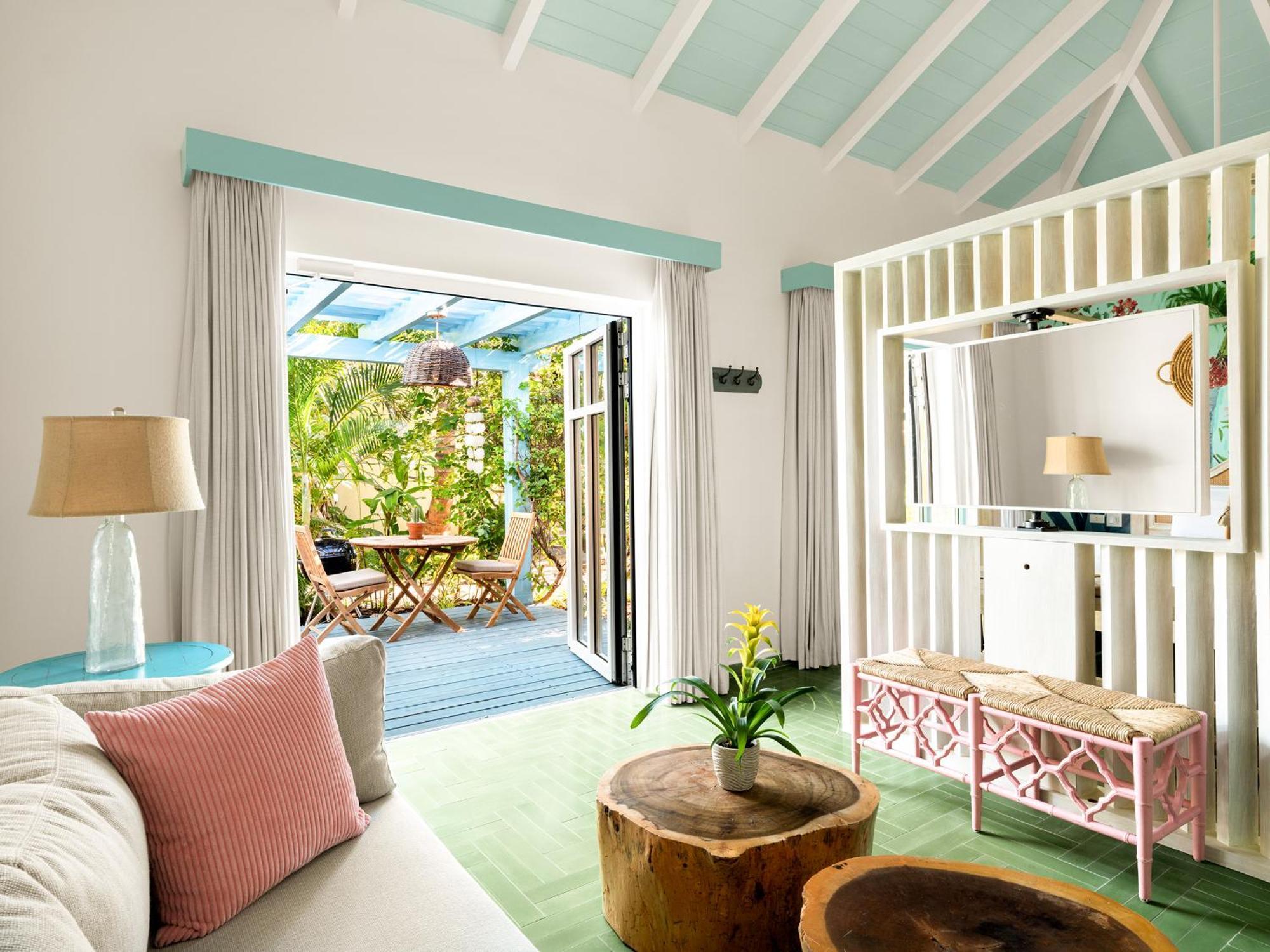 Boardwalk Boutique Aruba - Adults Only