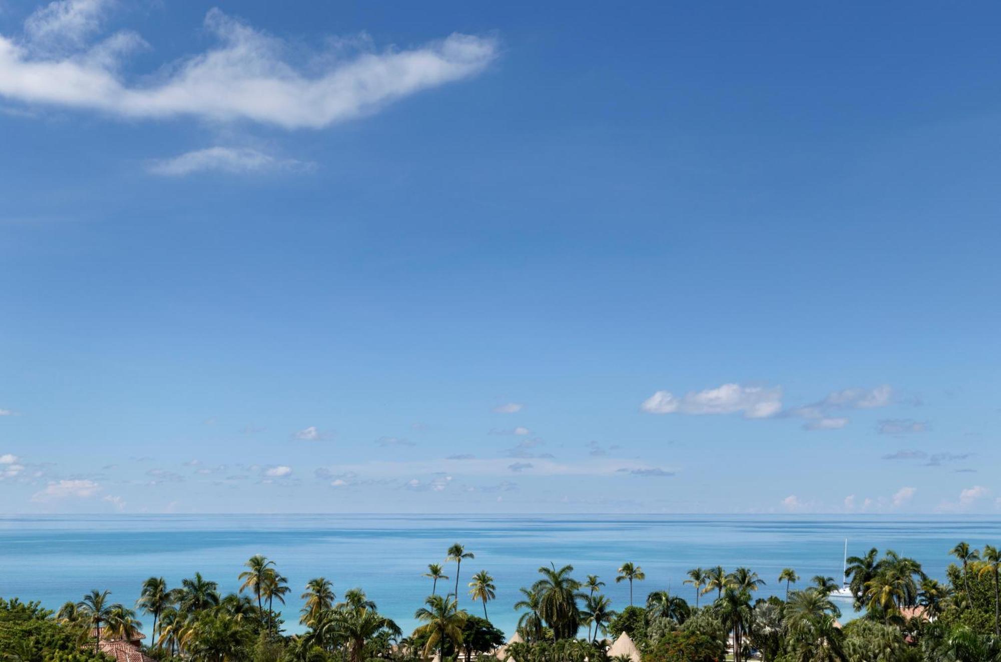 Sandals Grande Antigua Resort 5*