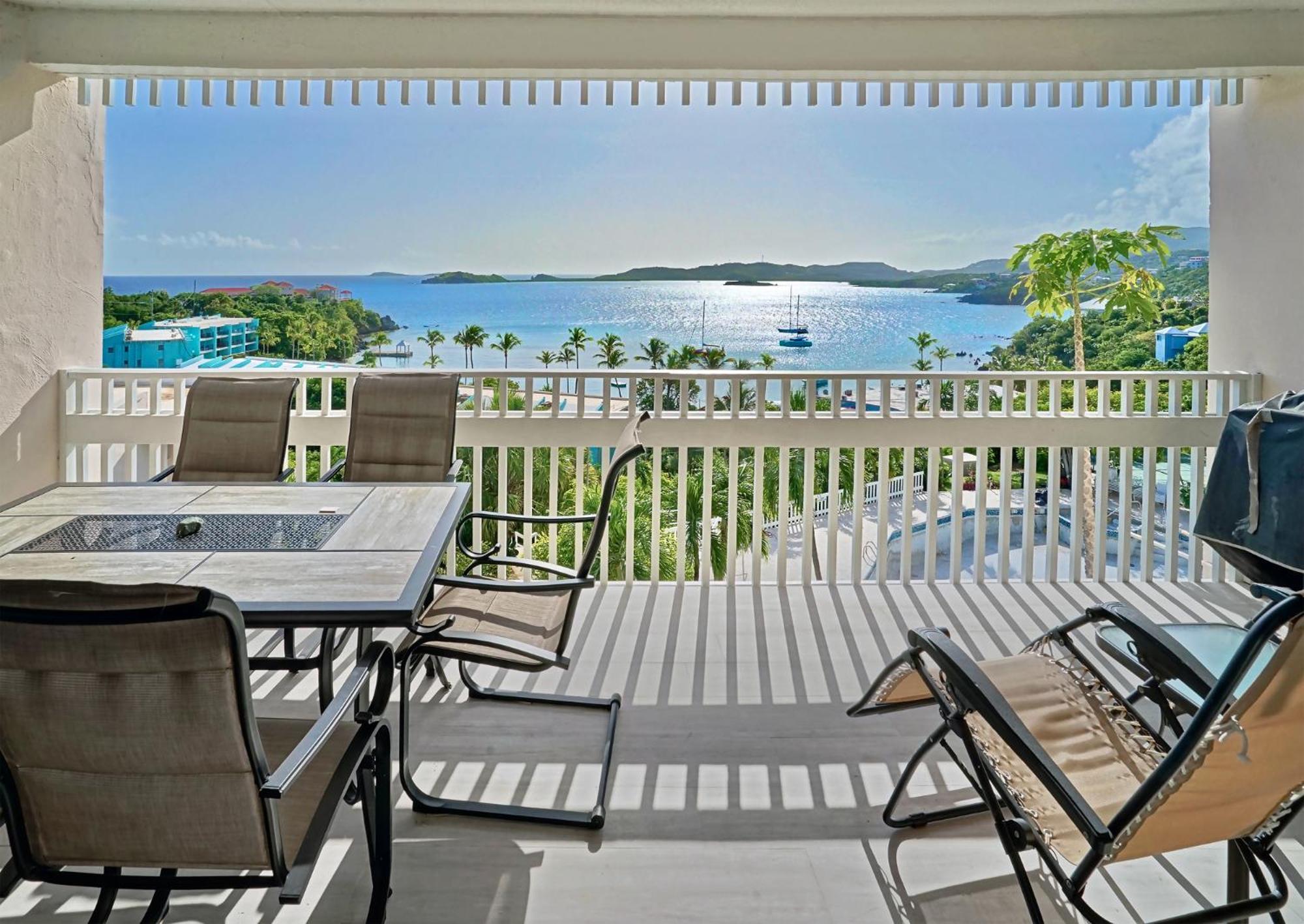 Hotel Secret Harbour Beach