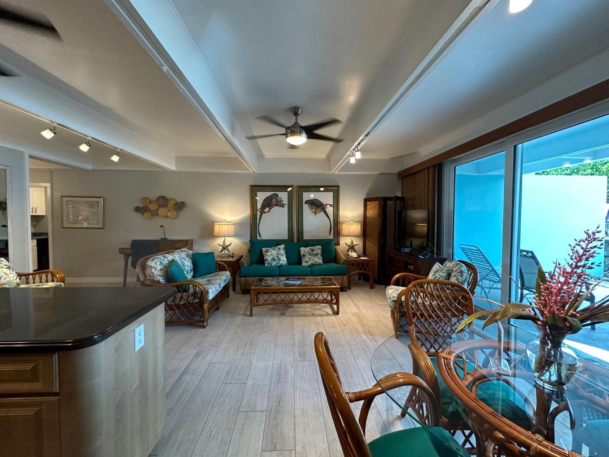 Secret Harbour Beach Hotel 4*