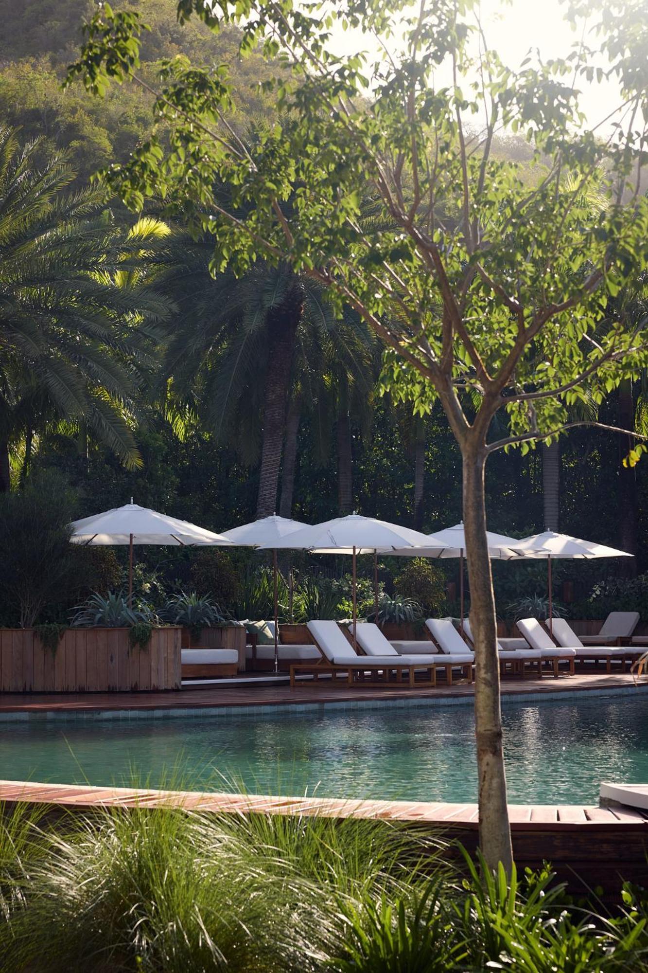 Hermitage Bay Resort