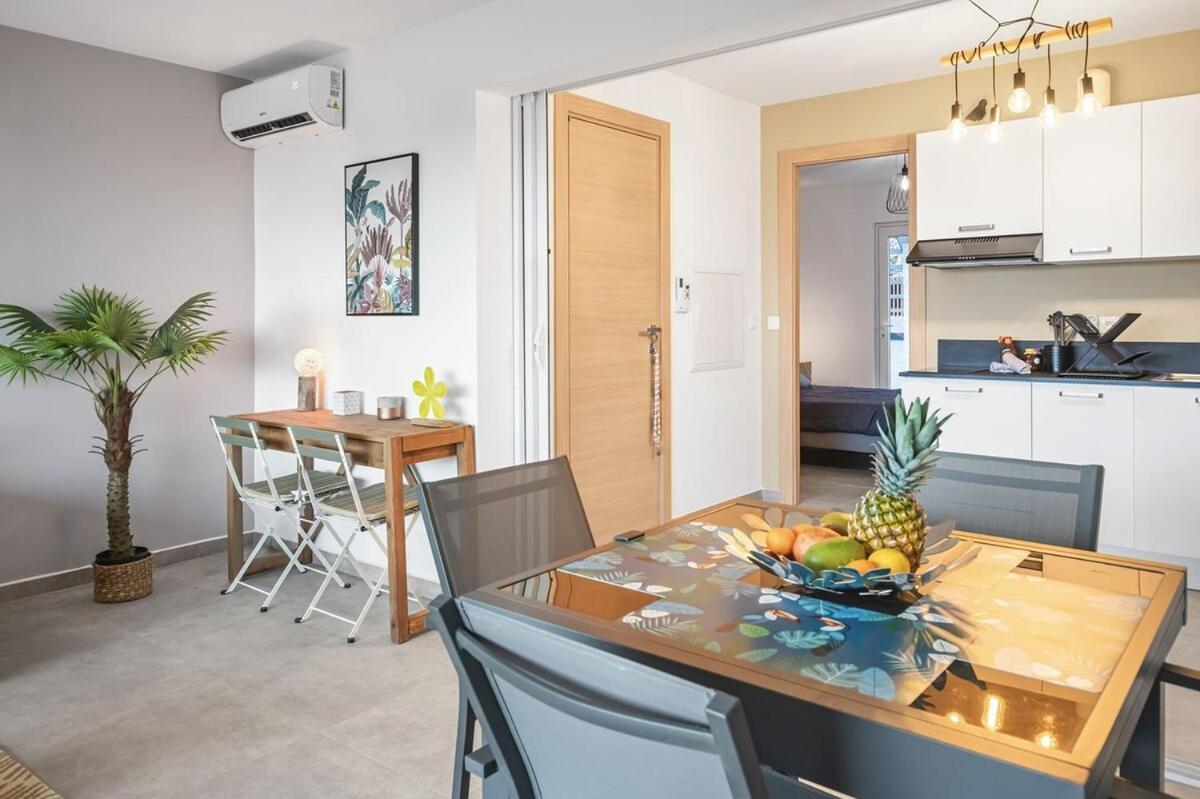 Nouveau Sur Les Hauts De La Baieorientale, 4p Apartment Orient Bay