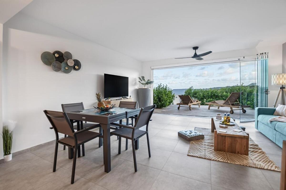 Nouveau Sur Les Hauts De La Baieorientale, 4p Apartment *
