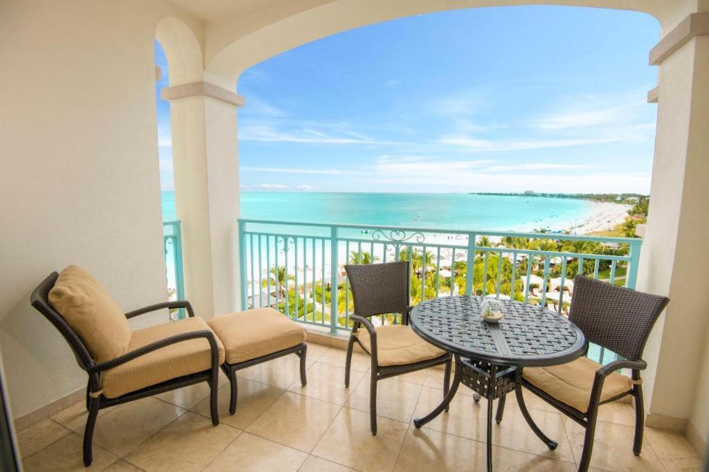 Seven Stars & Resort 4*