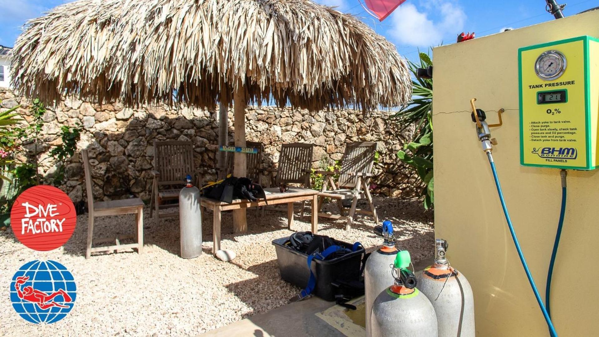 Caracara J4 Relax & Dive Bonaire Village Apartment Playa
