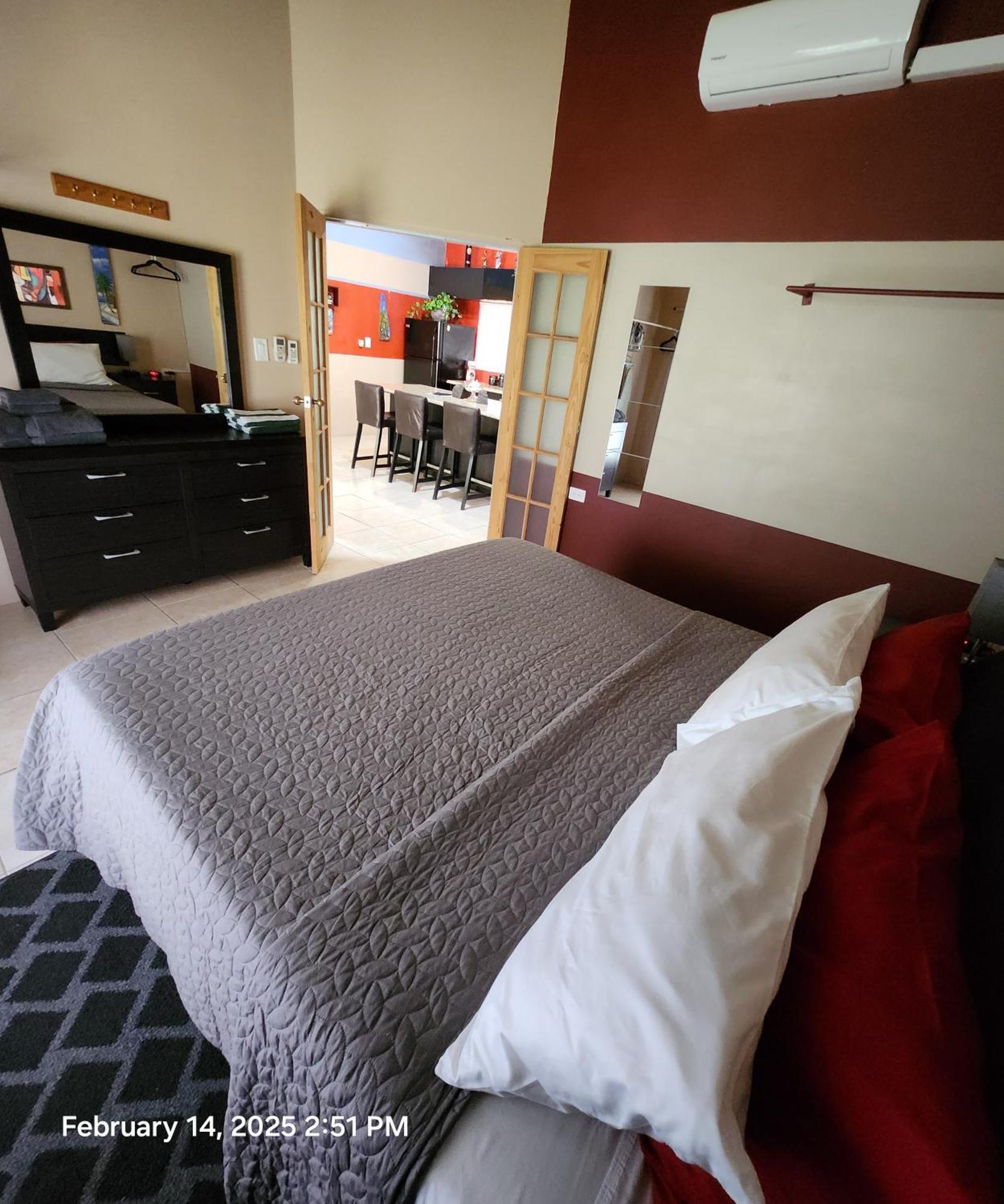 Carolina Point Aparthotel Crown Point