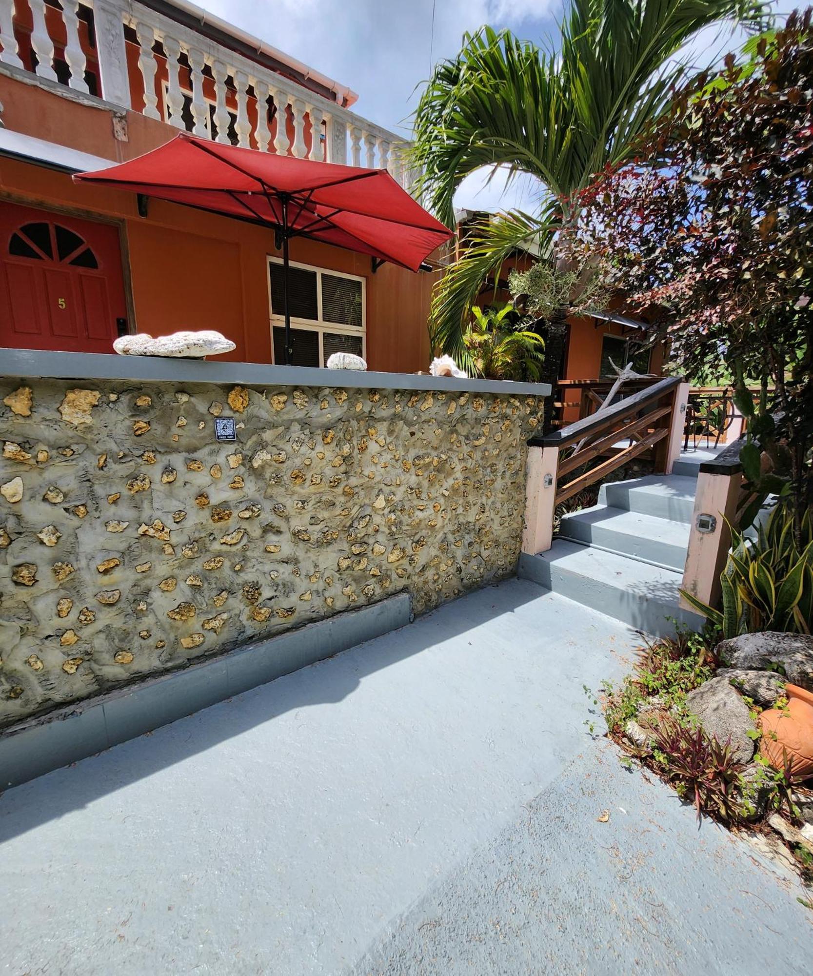 Aparthotel Carolina Point