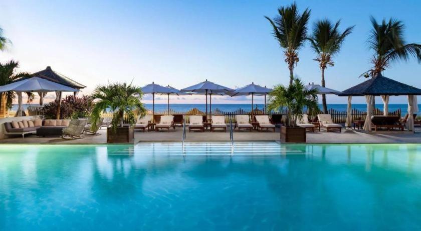 Resort Seven Stars & 4*