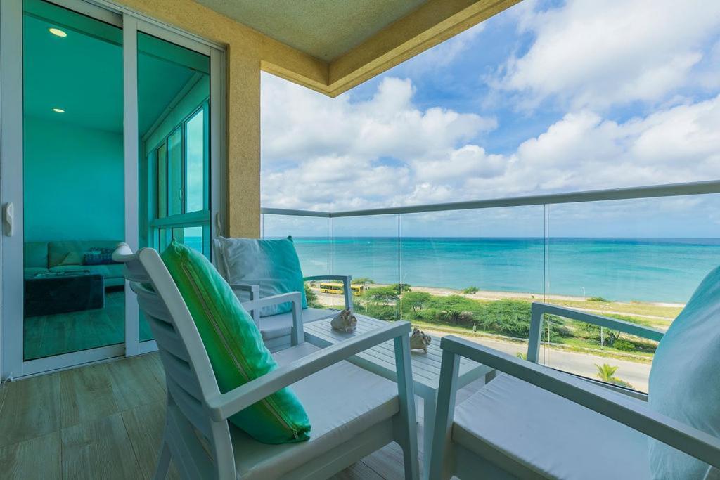 Apartment Azure Residences *
