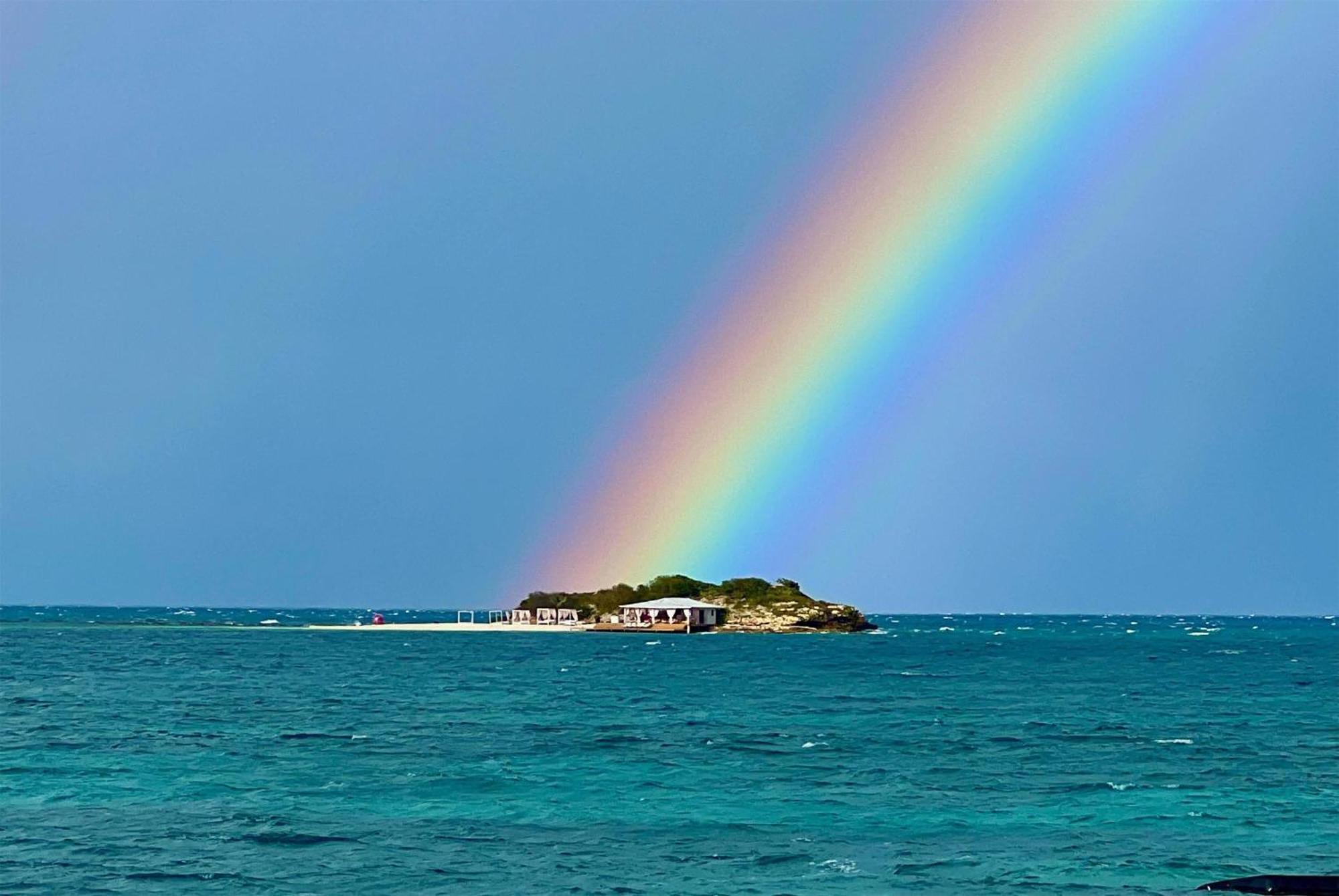 Resort Hodges Bay & Spa, An Hq Luxury & Residences