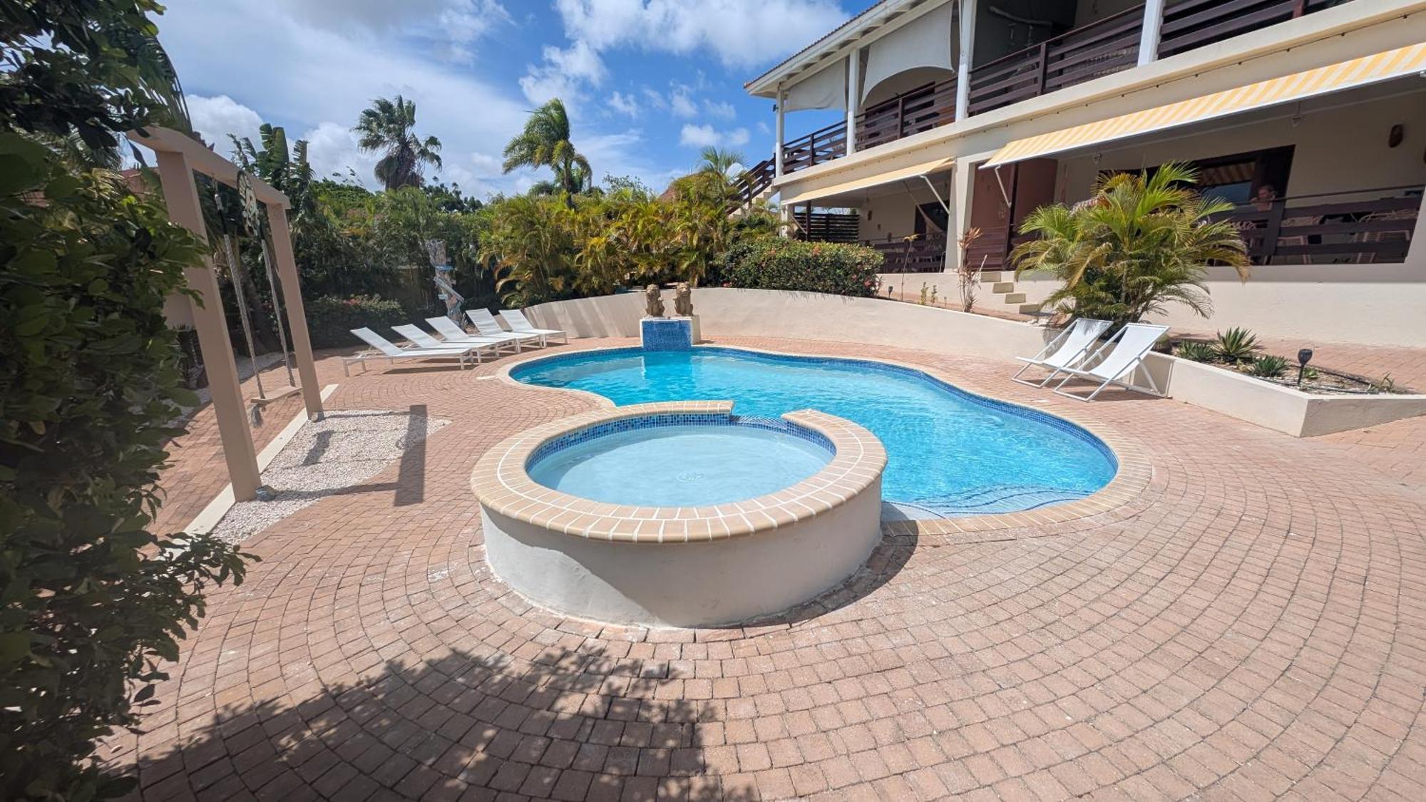 Aparthotel Sweet Curacao View Jan Thiel