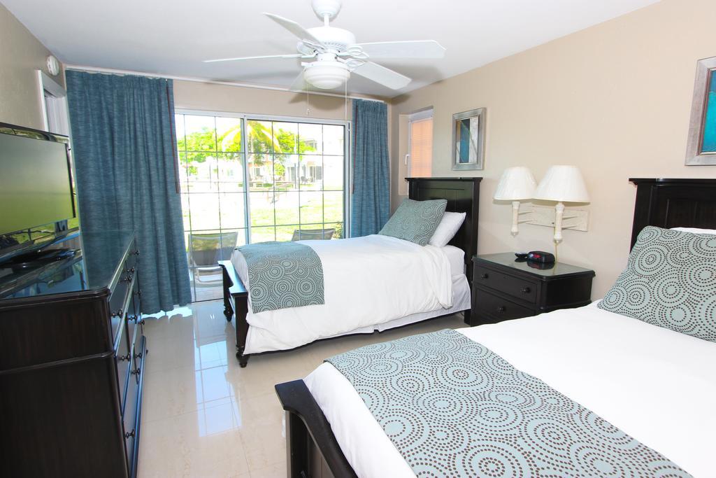 Ocean Reef Yacht Club & Resort 3*