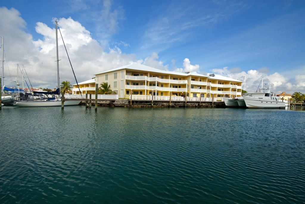 Resort Ocean Reef Yacht Club & 3*