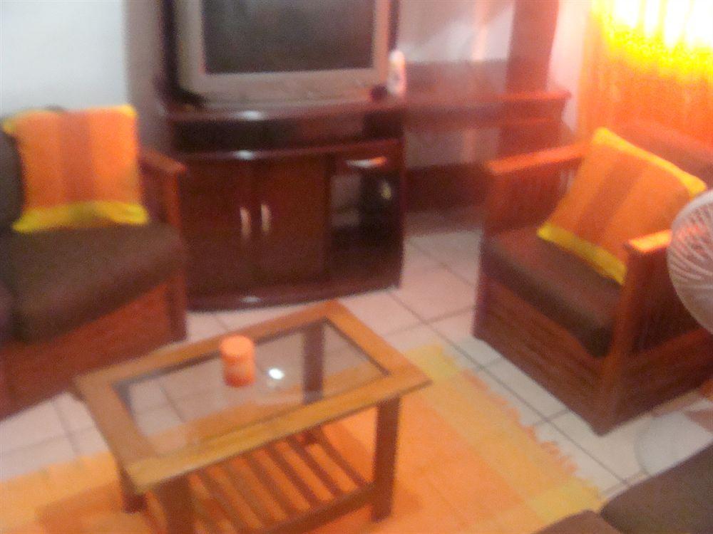 Noon's Visitor's Hotel 4*