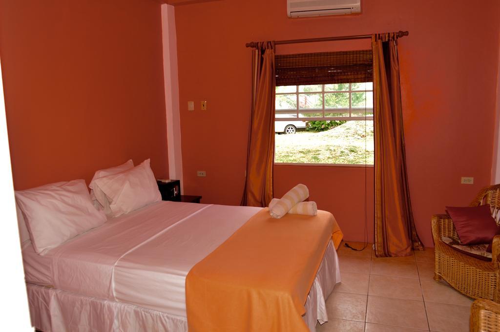 Guest house Fish Tobago Buccoo