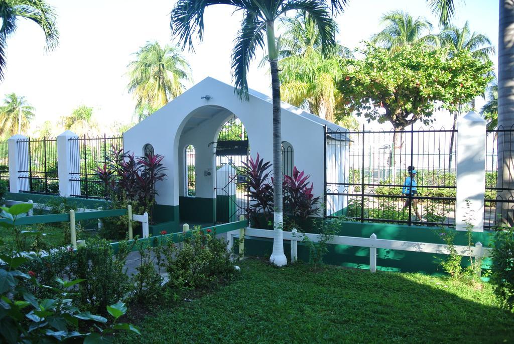 Apartment Beach One Bedroom 13 Ocho Rios