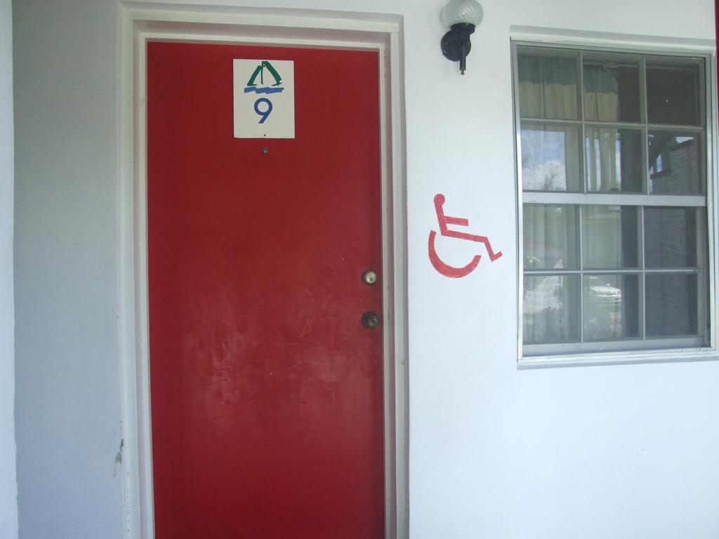 Mt Pleasant Suites Hotel