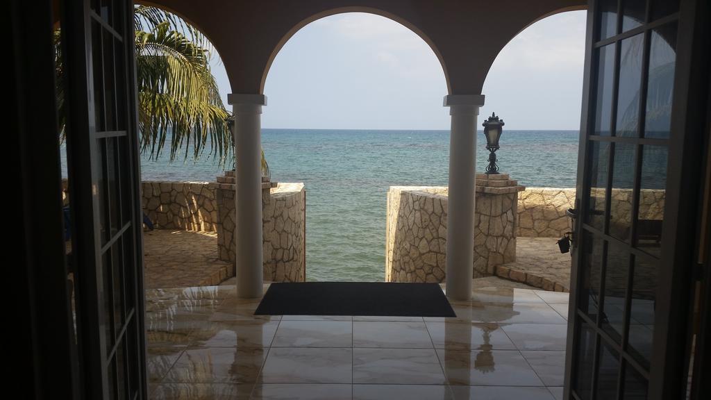 Waters Edge Hospedagem domiciliar Montego Bay