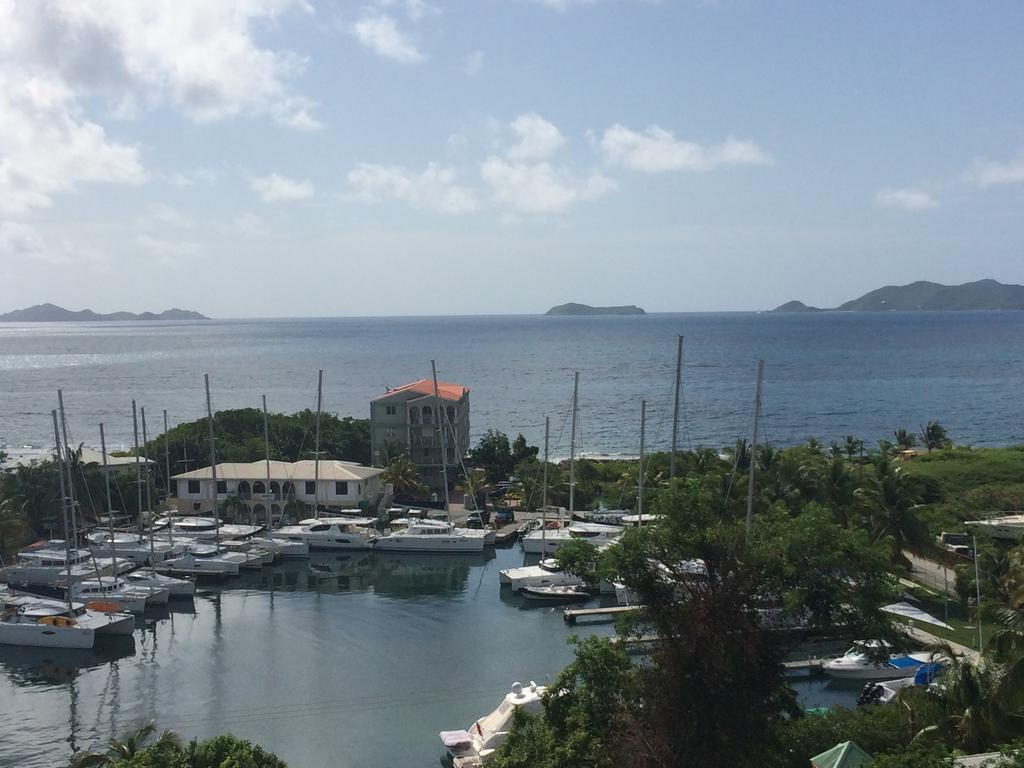 Burt 2* Road Town (Tortola)