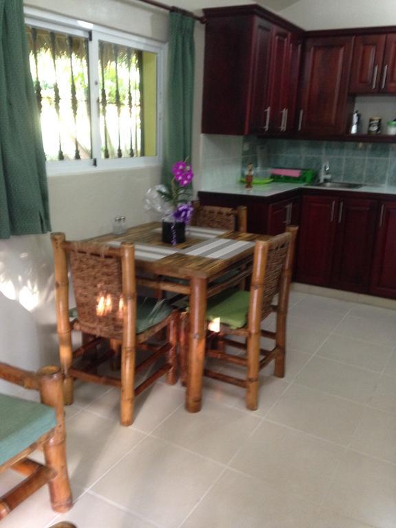 Acomodação com café da manhã  Casa Lilly 4*