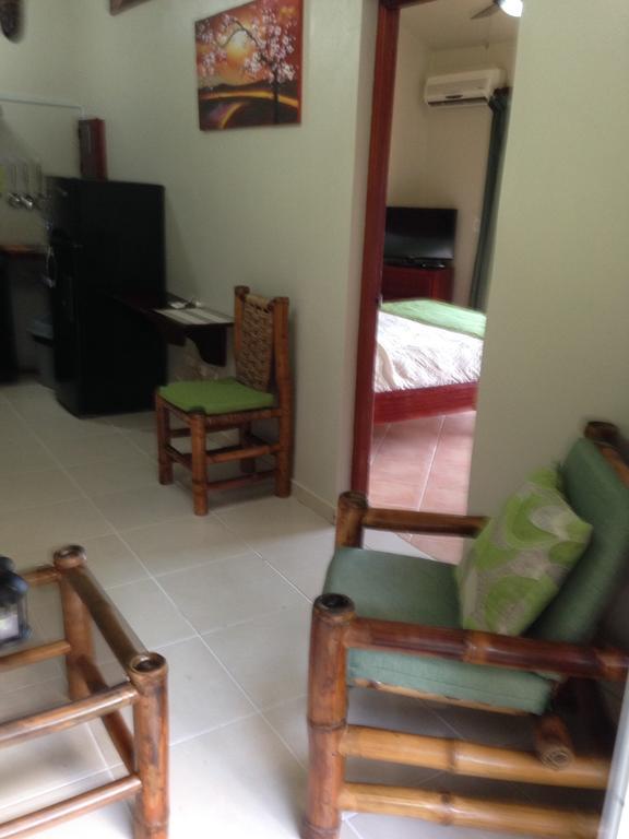 Acomodação com café da manhã  Casa Lilly 4*