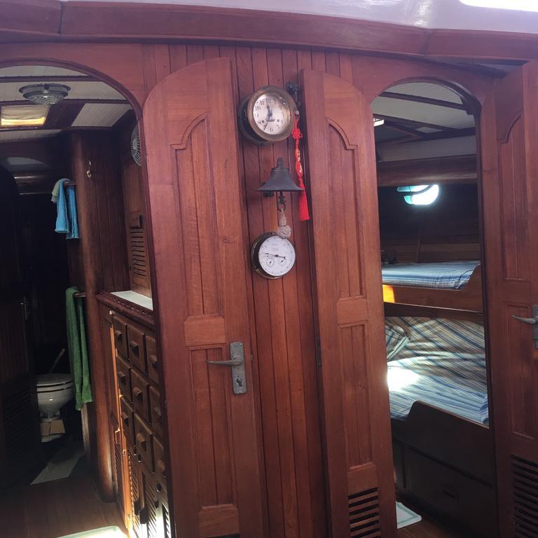 Botel St Thomas On Sailboat Ragamuffin Incl Meals Water Toys Water Island