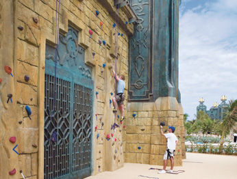 Atlantis - The Coral At Atlantis Autograph Collection