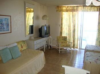 Hotel Coral Reef Beach Suite At Montego Bay Club Resort