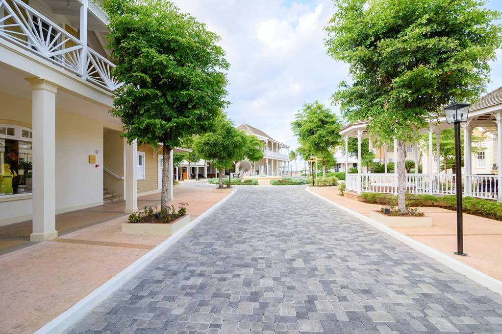 Hotel Melia Braco Village