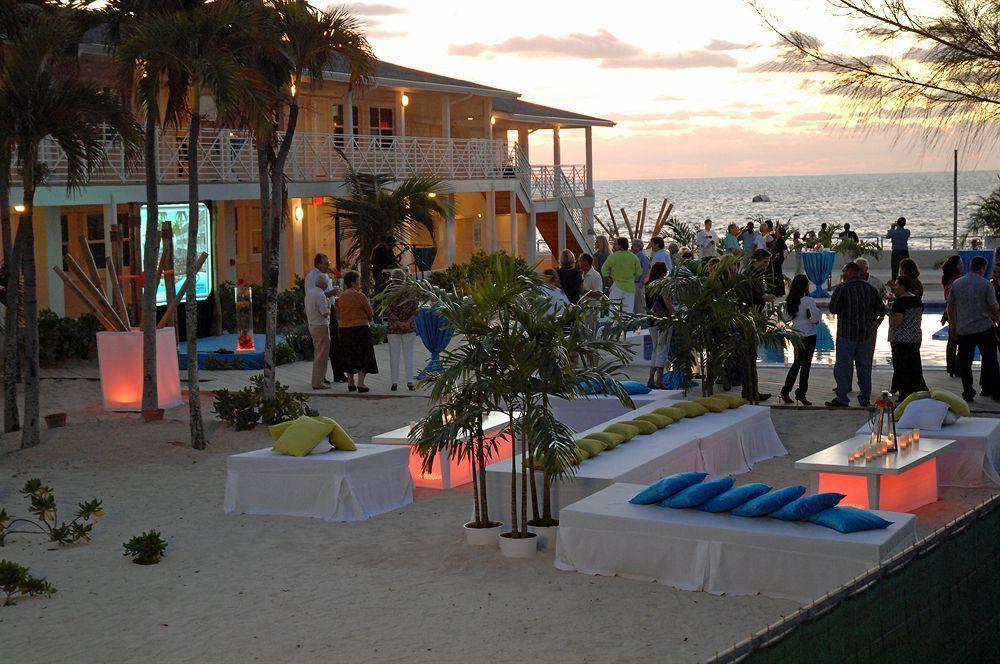 The Riviera, Grand Cayman Hotel George Town