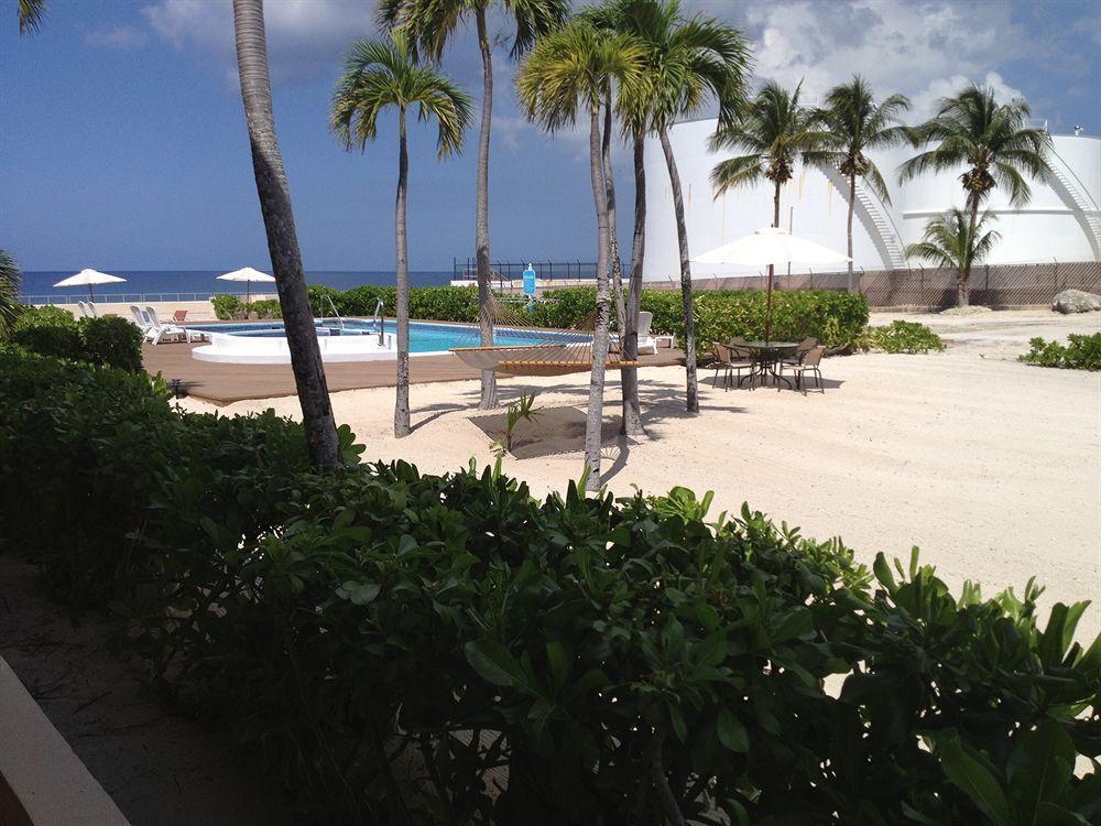 The Riviera, Grand Cayman 3* George Town