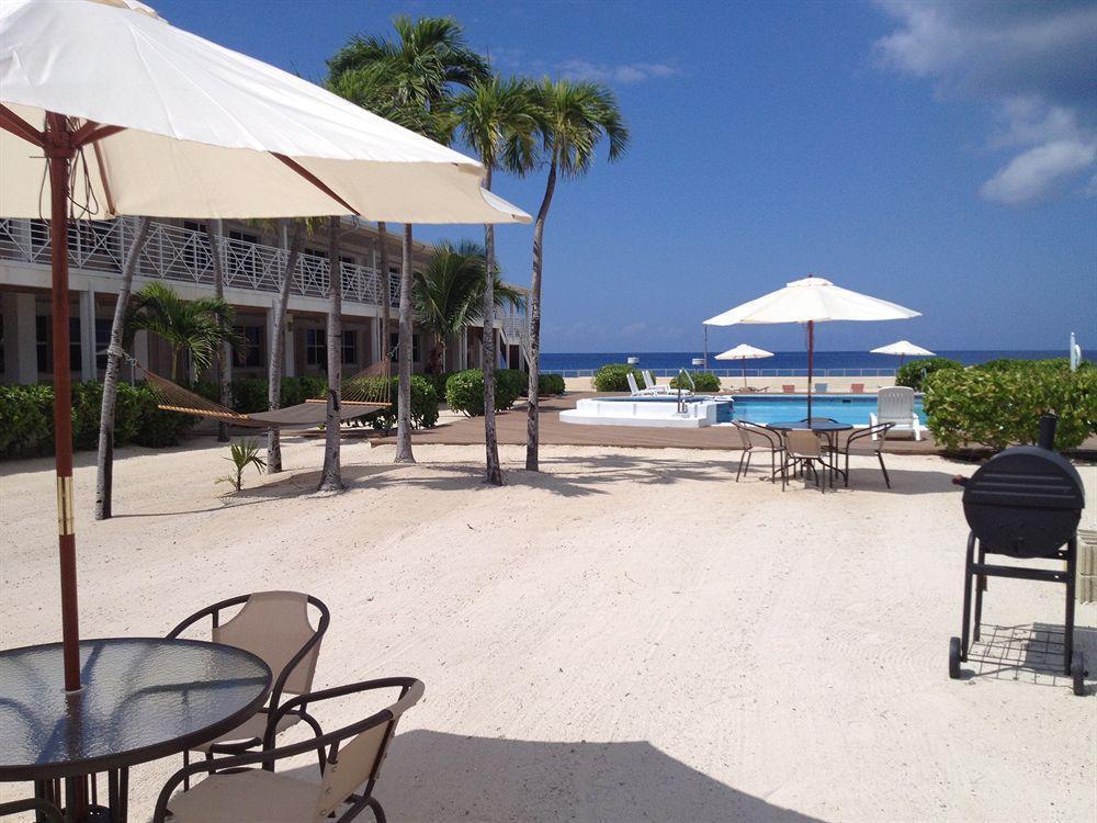 The Riviera, Grand Cayman 3* George Town