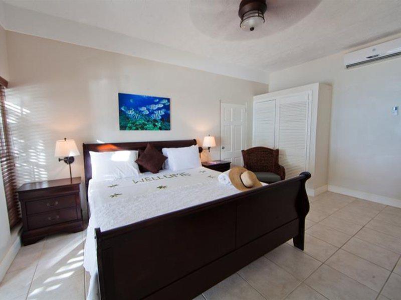 Hotel Blue Waters