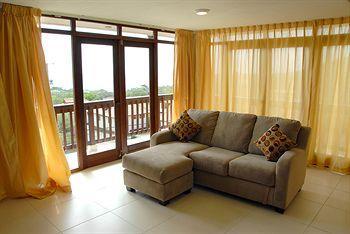 Hotel Punta West