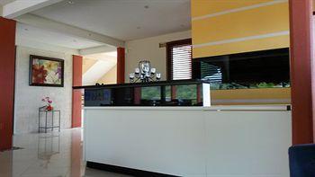 Hotel Punta West