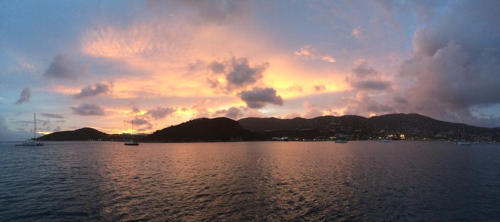 Botel St Thomas On Sailboat Ragamuffin Incl Meals Water Toys 2*