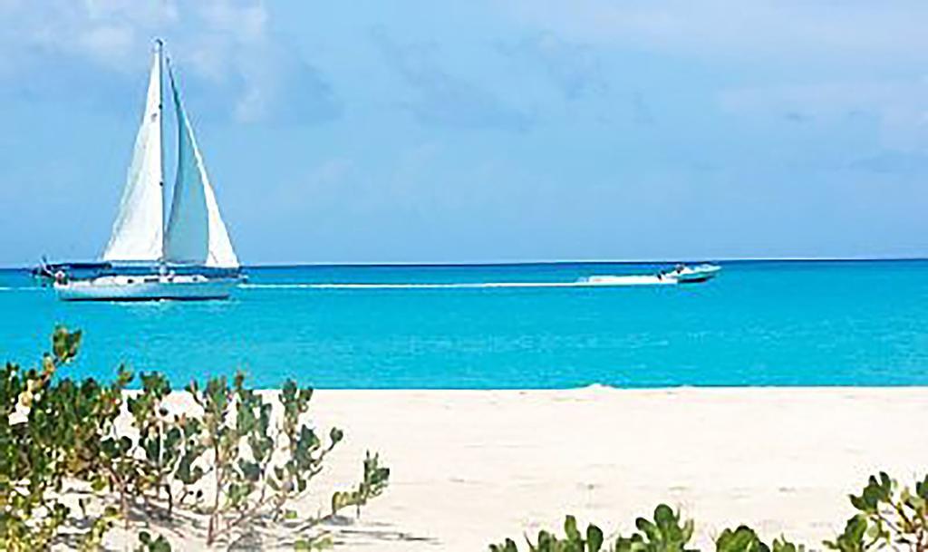 Aparthotel The At Grace Bay