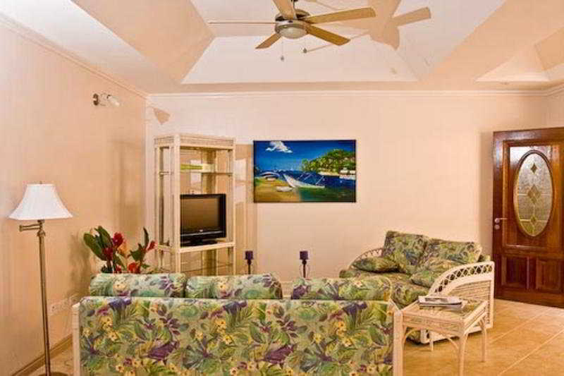Hotel Marina Haven 3*
