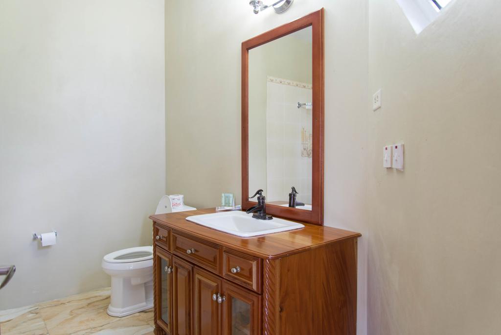 Waters Edge Hospedagem domiciliar Montego Bay