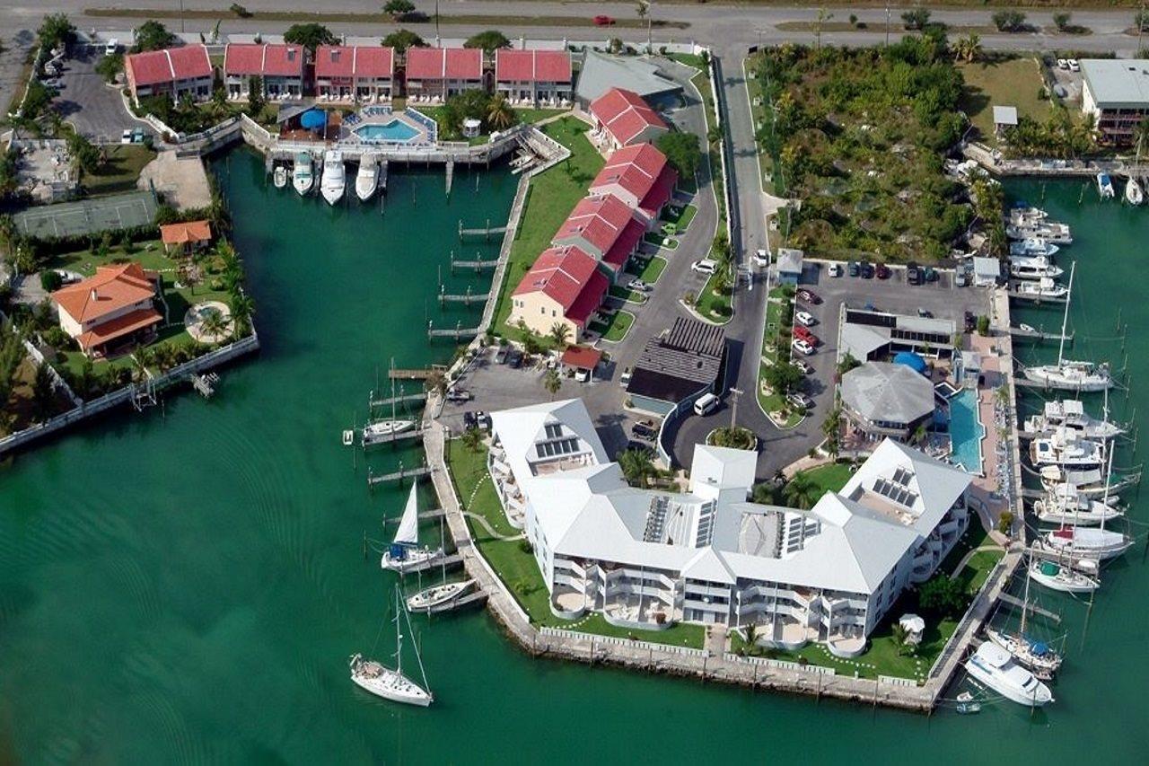 Resort Ocean Reef Yacht Club & 3*