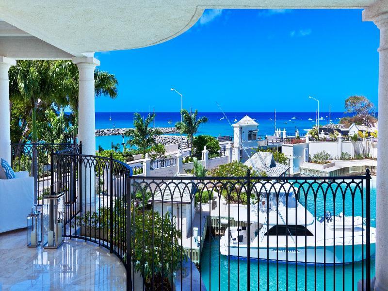 Port Ferdinand Luxury And Residences Resort 4*
