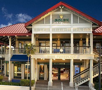 Spotts Beach 3*