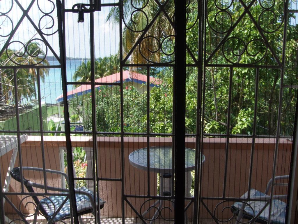 Annie's Ocean View Grand Anse