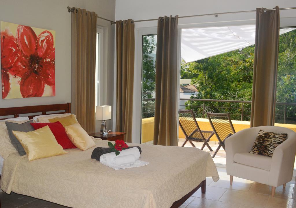 Instyle Residences At Infiniti Blu