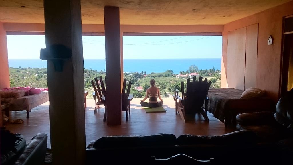 Welcoming Vibes